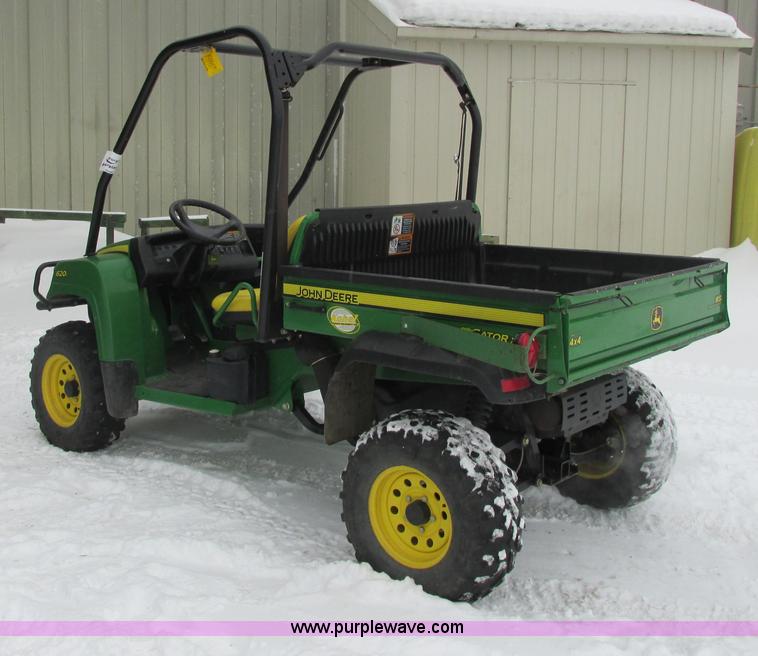 image for item G8890 2007 John Deere 620i Gator utility vehicle