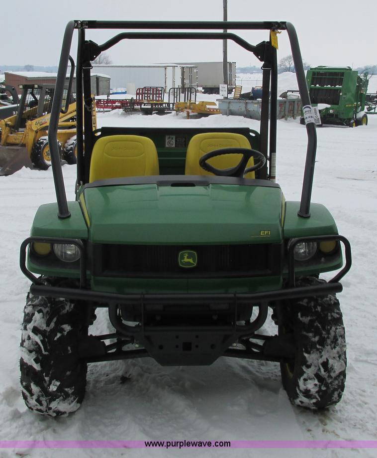 image for item G8890 2007 John Deere 620i Gator utility vehicle