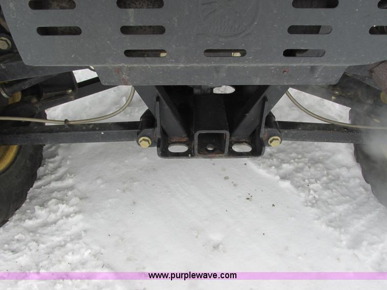 image for item G8890 2007 John Deere 620i Gator utility vehicle