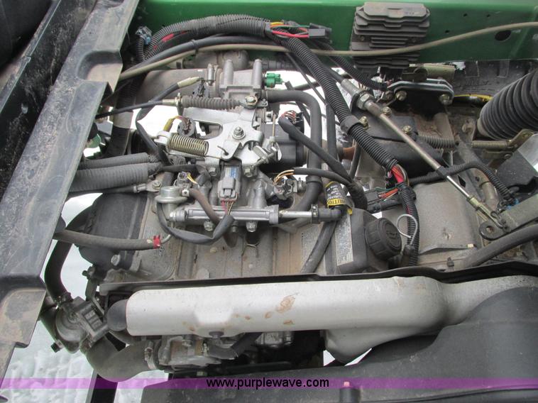 image for item G8890 2007 John Deere 620i Gator utility vehicle