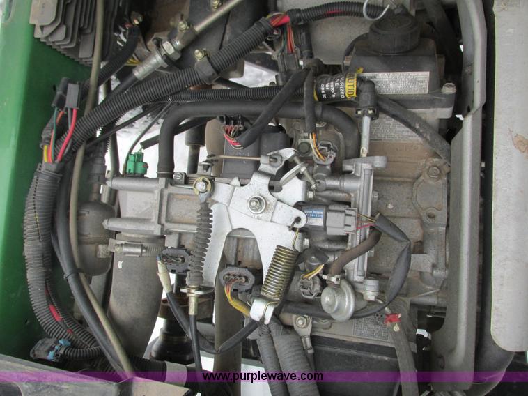 image for item G8890 2007 John Deere 620i Gator utility vehicle