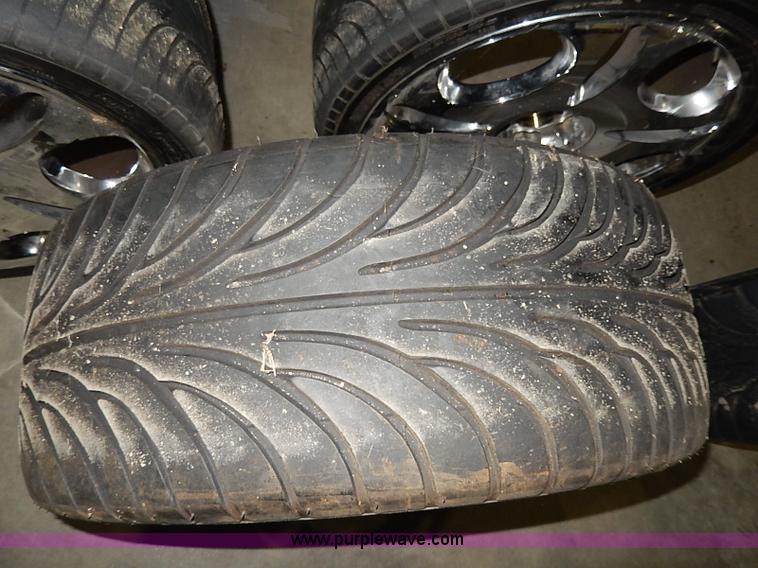 image for item AX9195 (4) Sumitomo tires and wheels