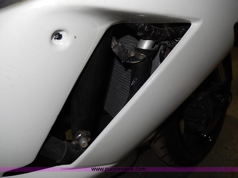 image for item AX9201 2007 Kawasaki ZX-6R motorcycle