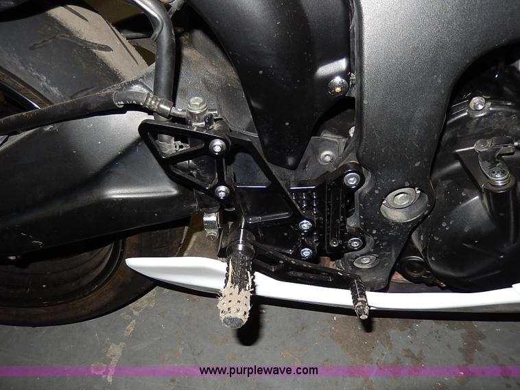 image for item AX9201 2007 Kawasaki ZX-6R motorcycle