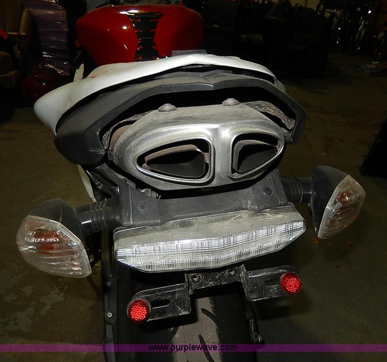 image for item AX9201 2007 Kawasaki ZX-6R motorcycle