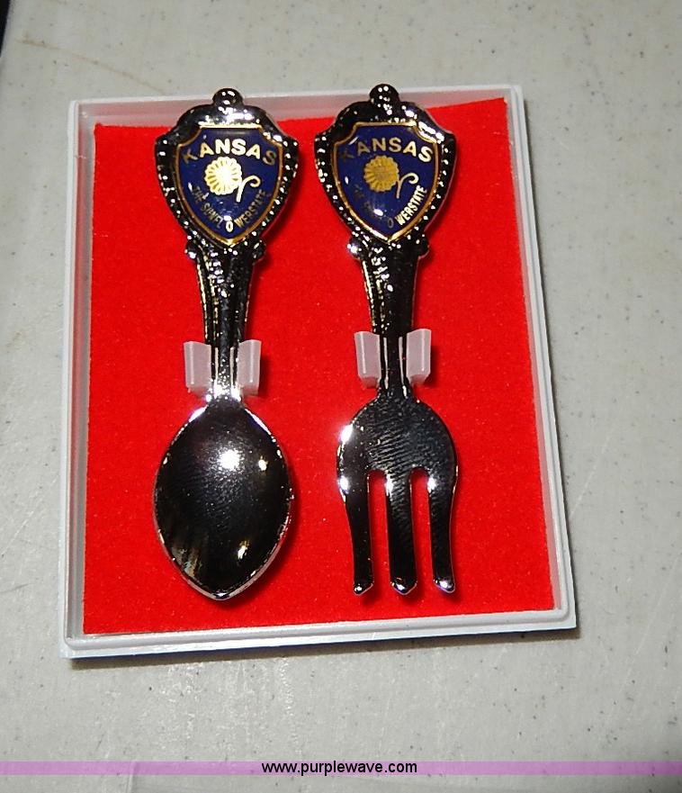 image for item AX9206 Assorted jewelry