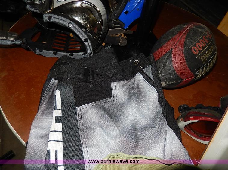 image for item AX9212 Assorted sporting goods