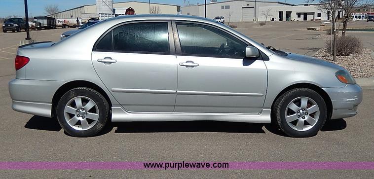 image for item I9313 2003 Toyota Corolla