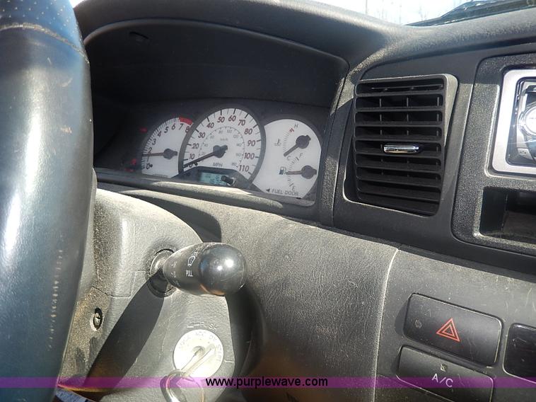 image for item I9313 2003 Toyota Corolla