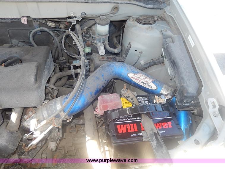 image for item I9313 2003 Toyota Corolla