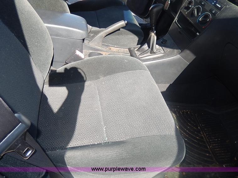 image for item I9313 2003 Toyota Corolla