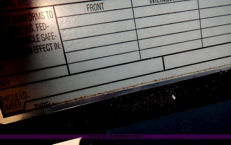 image for item I9318 1997 Crownline 225 boat and trailer