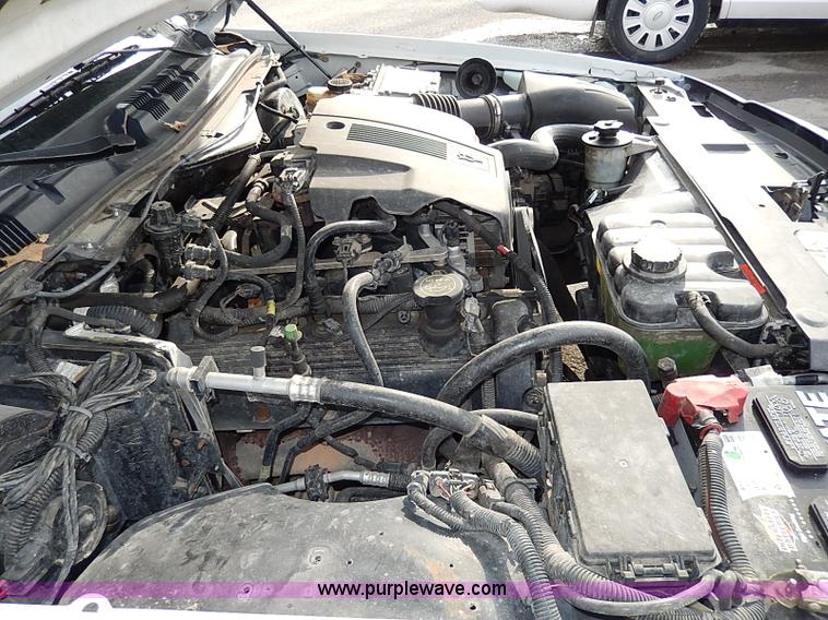 image for item I9320 2005 Ford Crown Victoria Police Interceptor