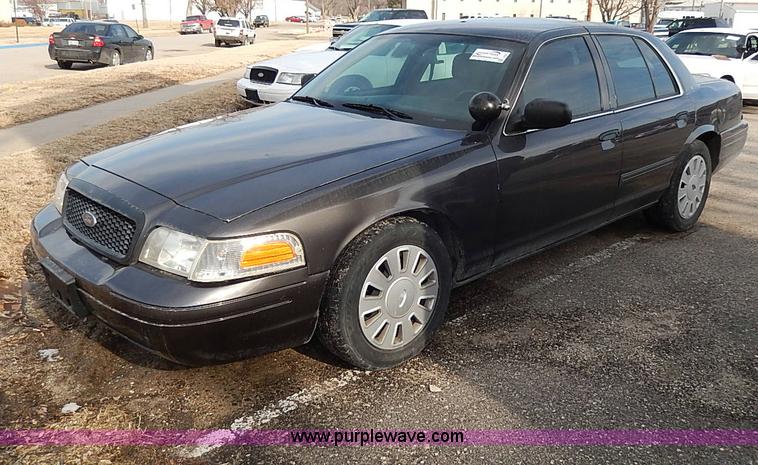 image for item I9321 2009 Ford Crown Victoria Police Interceptor