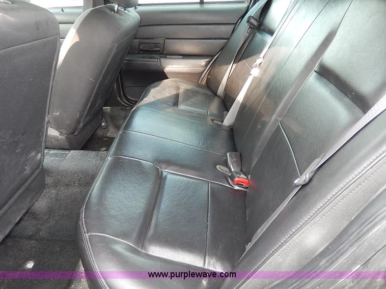image for item I9321 2009 Ford Crown Victoria Police Interceptor