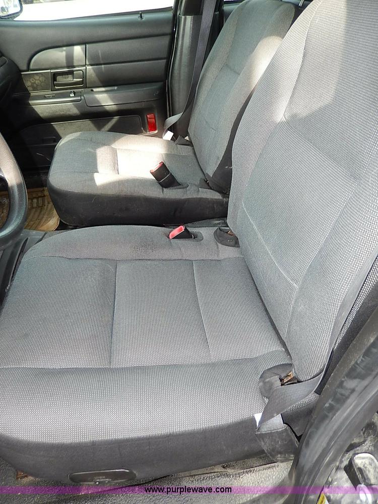 image for item I9321 2009 Ford Crown Victoria Police Interceptor