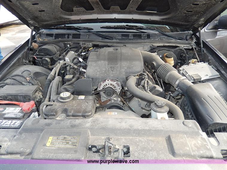 image for item I9321 2009 Ford Crown Victoria Police Interceptor