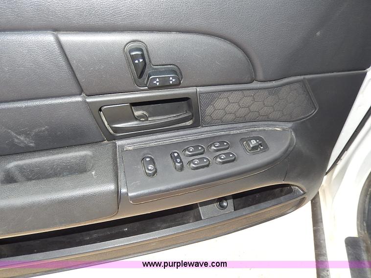 image for item I9322 2006 Ford Crown Victoria Police Interceptor