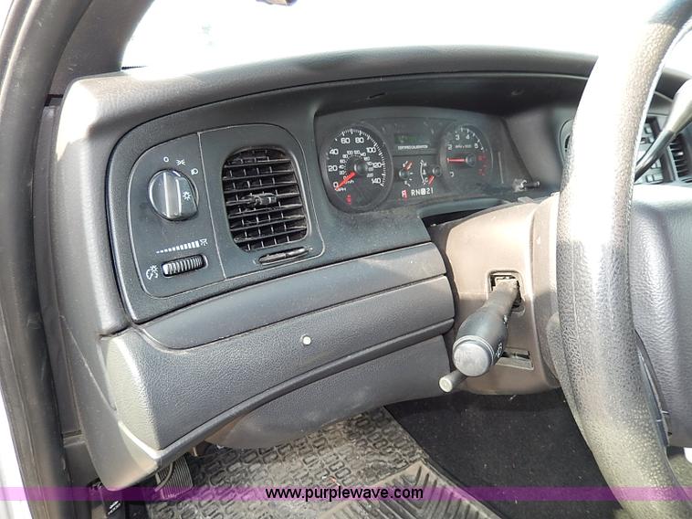 image for item I9322 2006 Ford Crown Victoria Police Interceptor