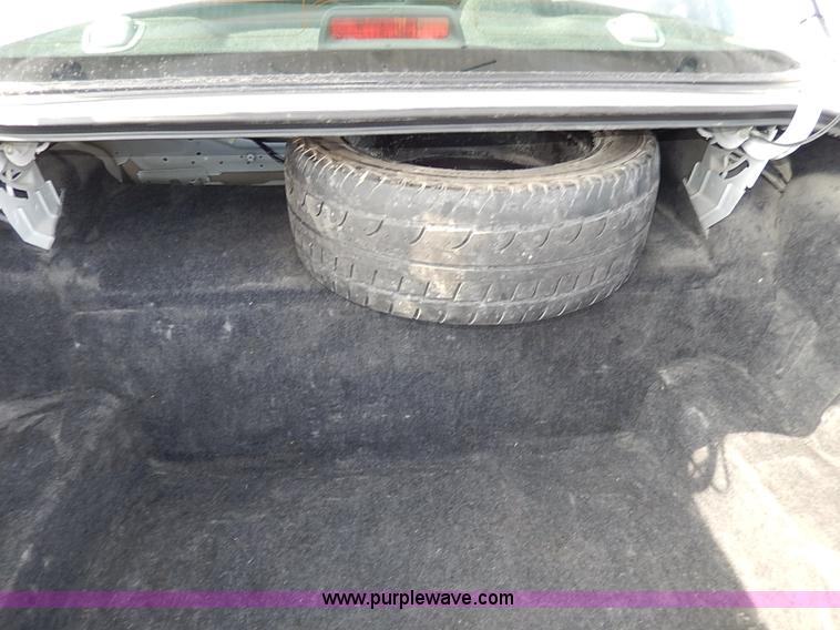 image for item I9322 2006 Ford Crown Victoria Police Interceptor