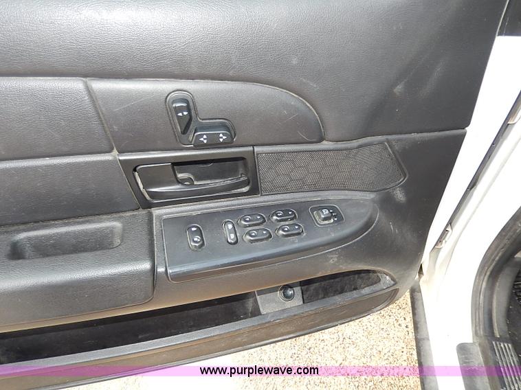 image for item I9323 2008 Ford Crown Victoria Police Interceptor