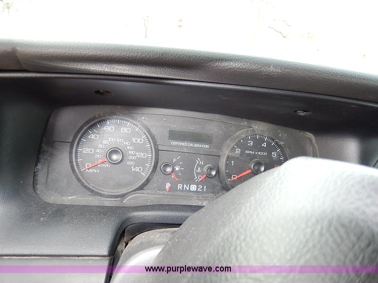 image for item I9323 2008 Ford Crown Victoria Police Interceptor