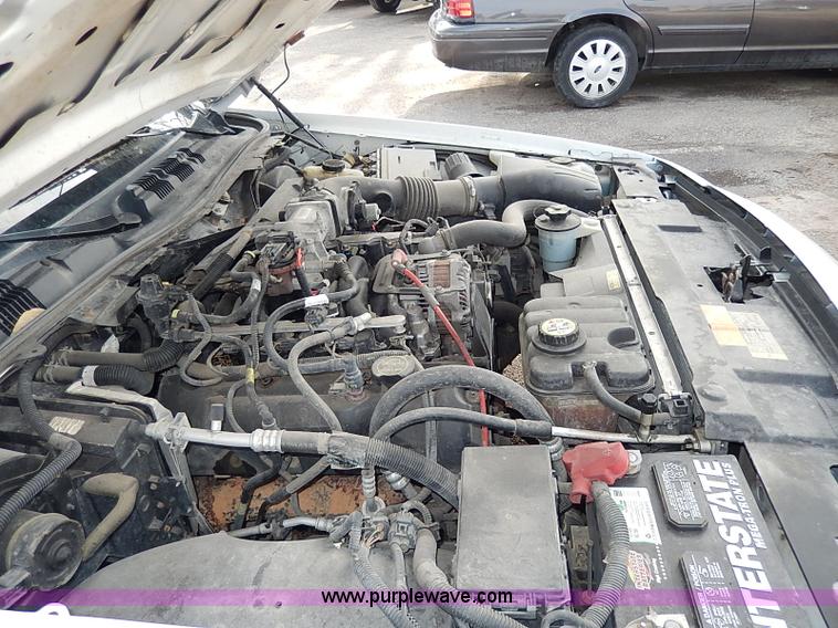 image for item I9323 2008 Ford Crown Victoria Police Interceptor