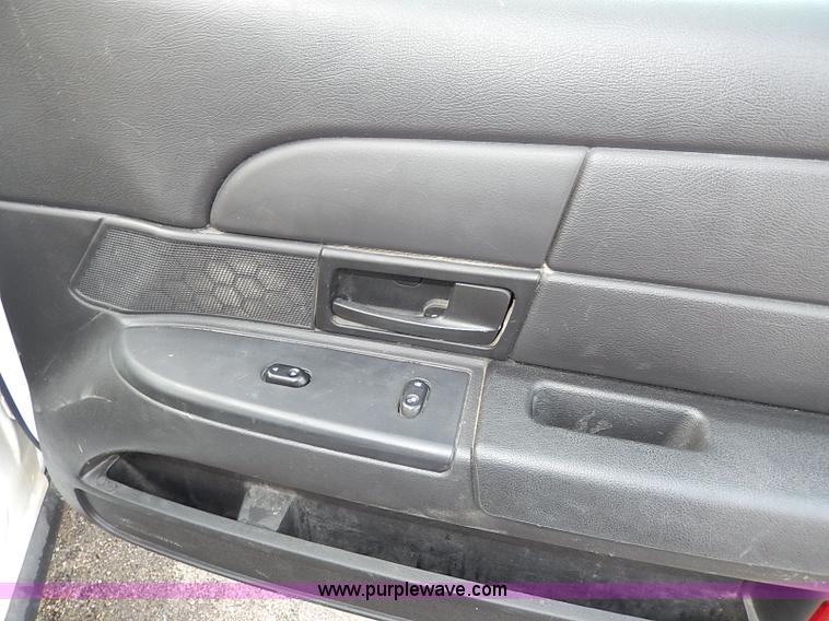 image for item I9323 2008 Ford Crown Victoria Police Interceptor