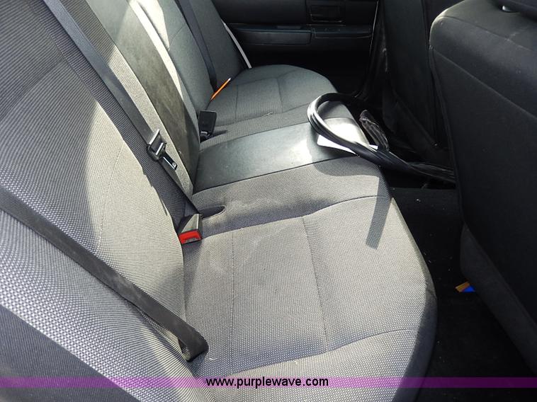 image for item I9323 2008 Ford Crown Victoria Police Interceptor