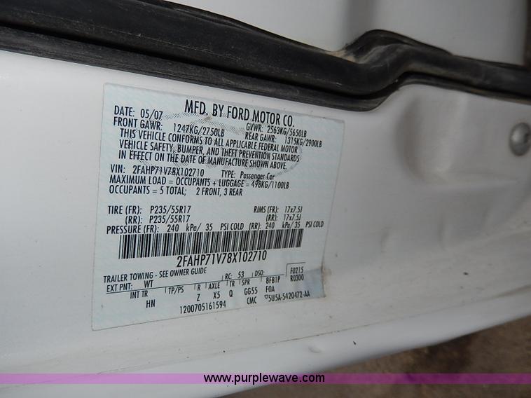 image for item I9323 2008 Ford Crown Victoria Police Interceptor