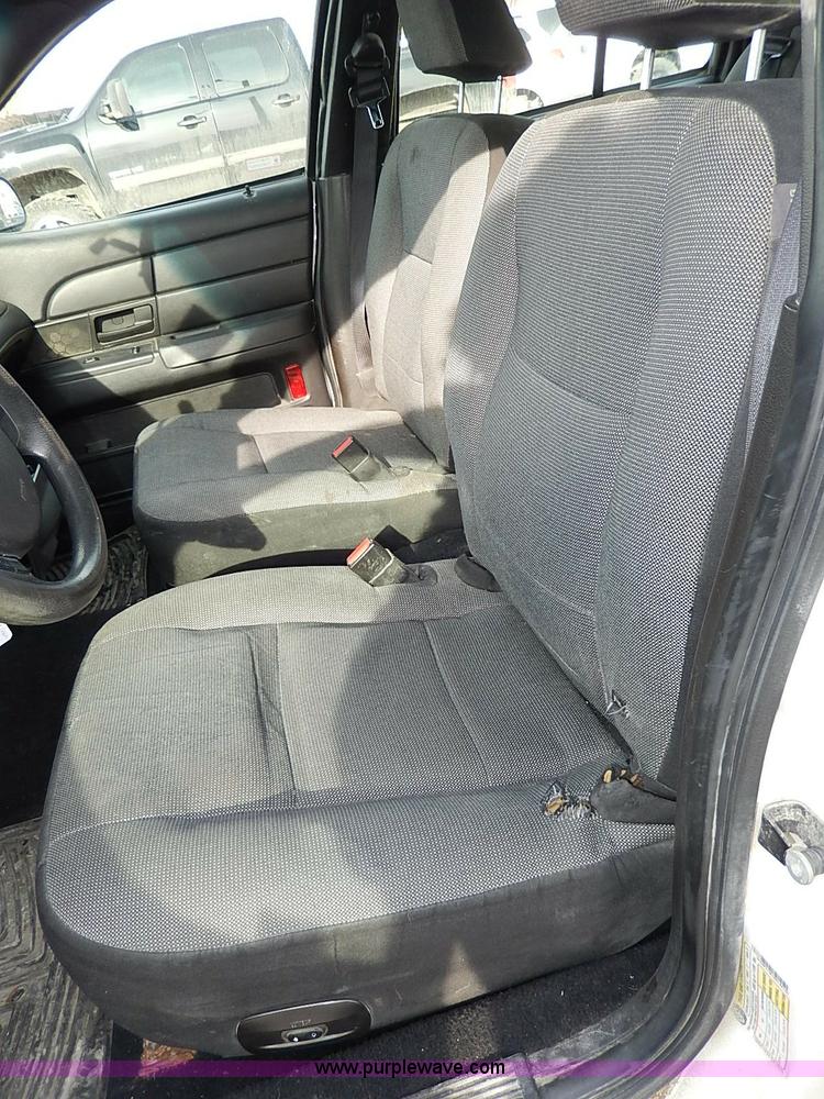 image for item I9324 2006 Ford Crown Victoria Police Interceptor