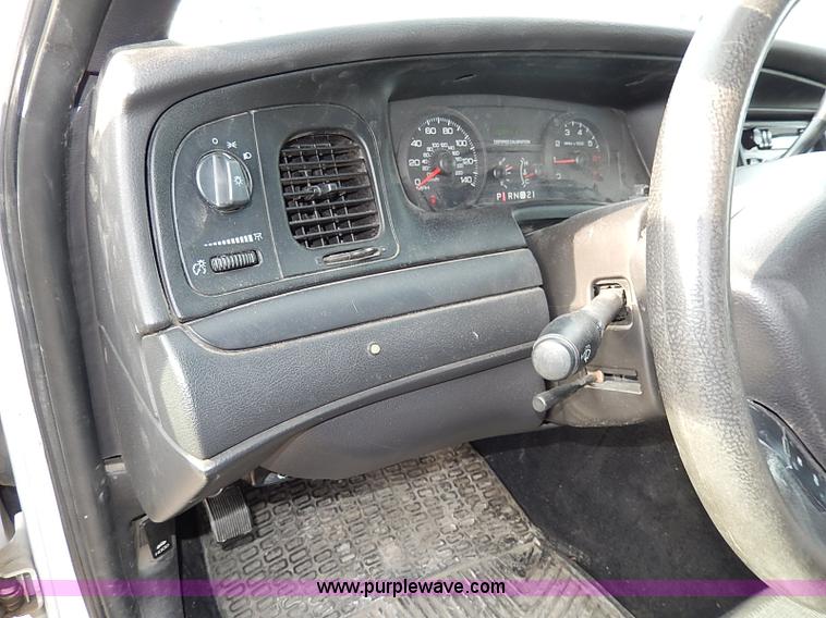 image for item I9324 2006 Ford Crown Victoria Police Interceptor