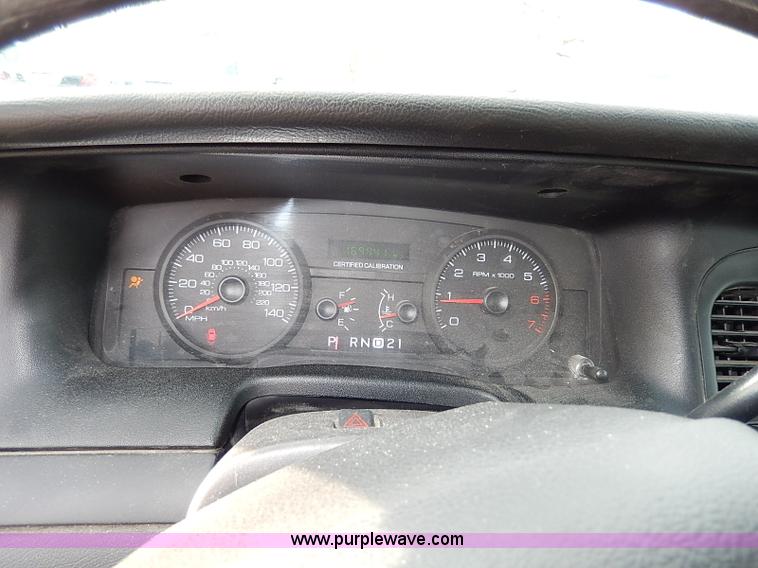 image for item I9324 2006 Ford Crown Victoria Police Interceptor
