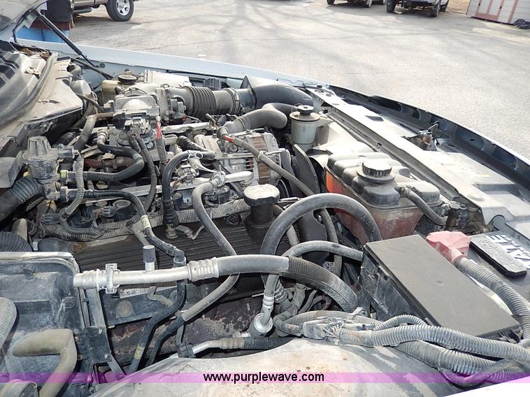 image for item I9324 2006 Ford Crown Victoria Police Interceptor