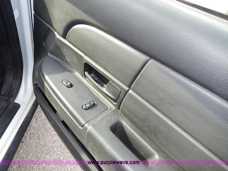 image for item I9324 2006 Ford Crown Victoria Police Interceptor