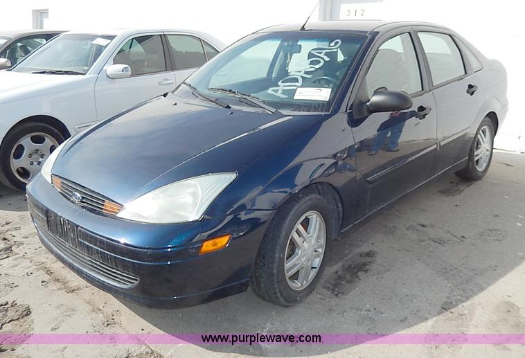 image for item I9327 2002 Ford Focus SE