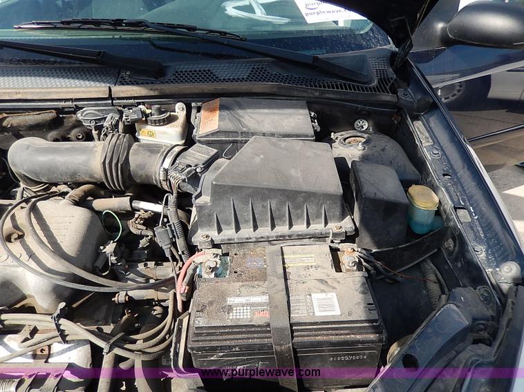 image for item I9327 2002 Ford Focus SE