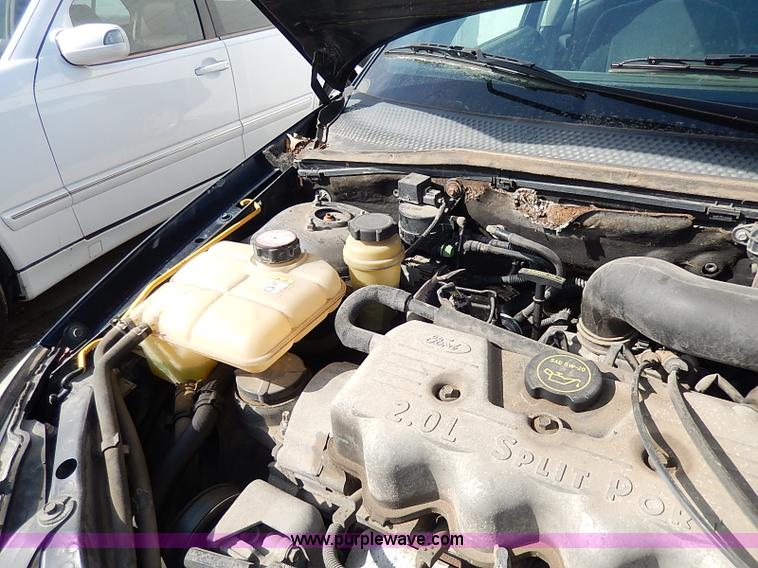 image for item I9327 2002 Ford Focus SE