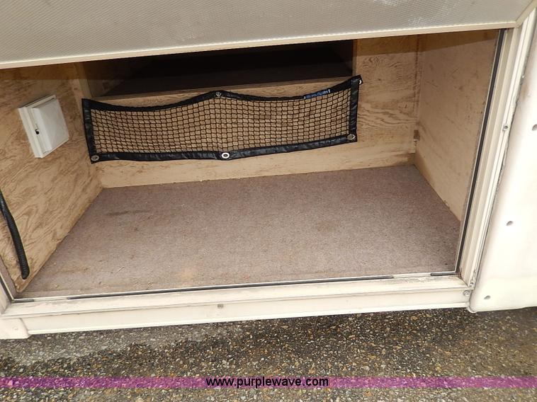 image for item I9328 1989 Chevrolet Fleetwood P30 Bounder RV