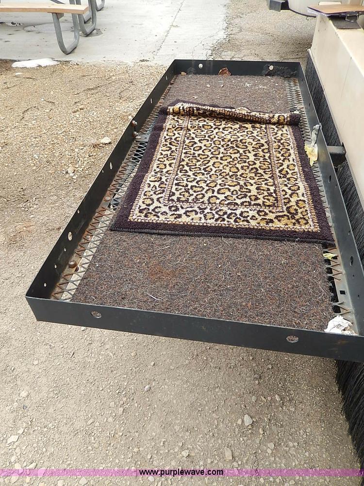 image for item I9328 1989 Chevrolet Fleetwood P30 Bounder RV