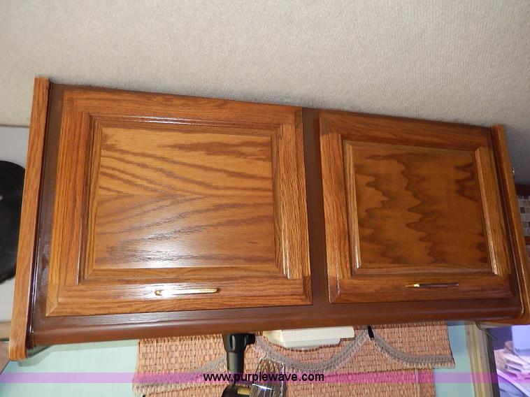 image for item I9328 1989 Chevrolet Fleetwood P30 Bounder RV