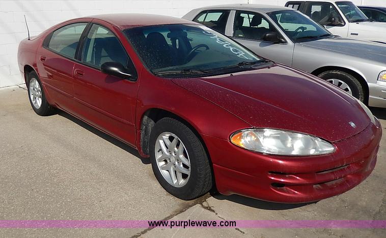 image for item I9329 2004 Dodge Intrepid SE