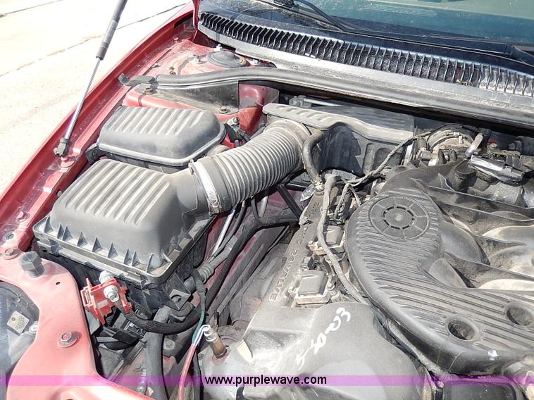 image for item I9329 2004 Dodge Intrepid SE