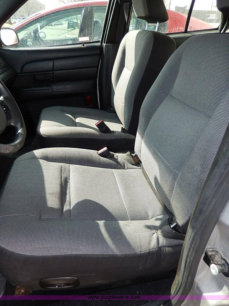 image for item I9330 2006 Ford Crown Victoria Police Interceptor