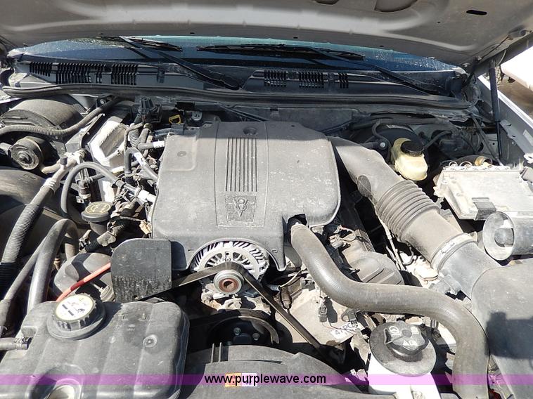 image for item I9330 2006 Ford Crown Victoria Police Interceptor