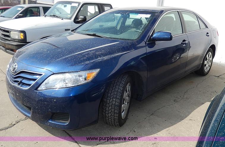 image for item I9332 2010 Toyota Camry LE
