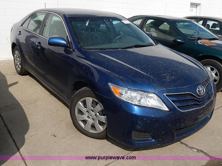 image for item I9332 2010 Toyota Camry LE