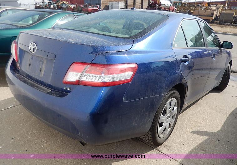 image for item I9332 2010 Toyota Camry LE