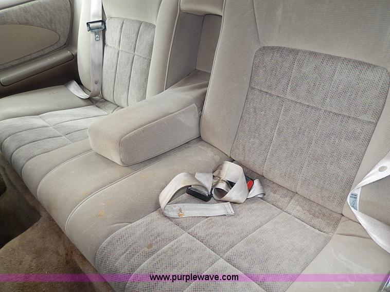 image for item I9333 1994 Ford Thunderbird