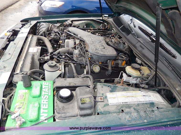 image for item I9333 1994 Ford Thunderbird